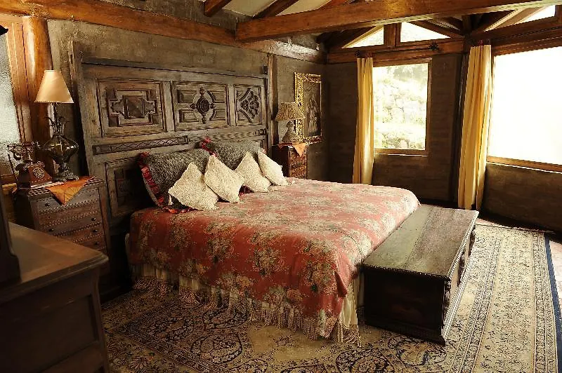 Hacienda Rumiloma Quito Ecuador